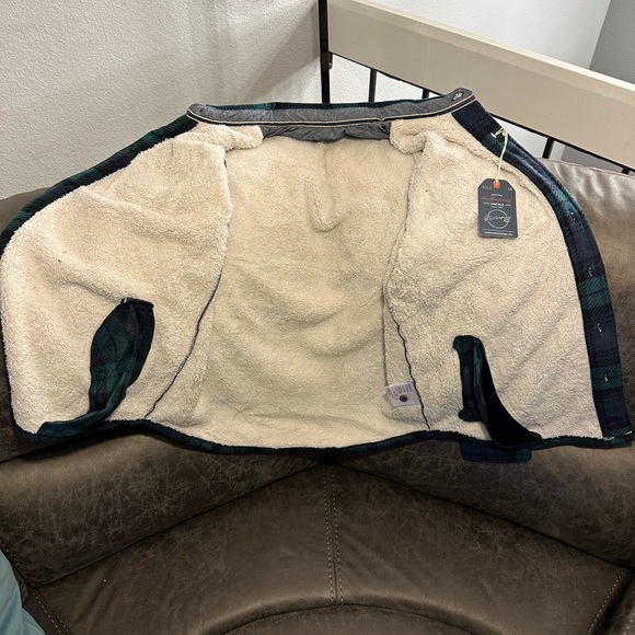 Weatherproof Plaid Quilted Jacket - Picture 5 of 5